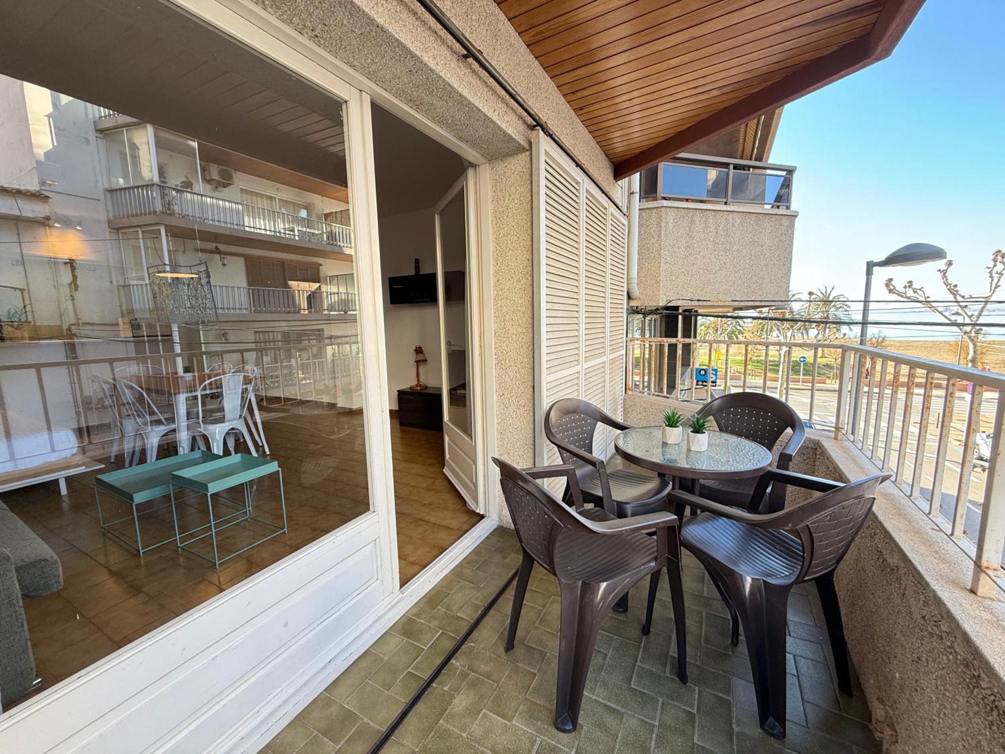 Agi Sant Jordi Apartman Roses Kültér fotó